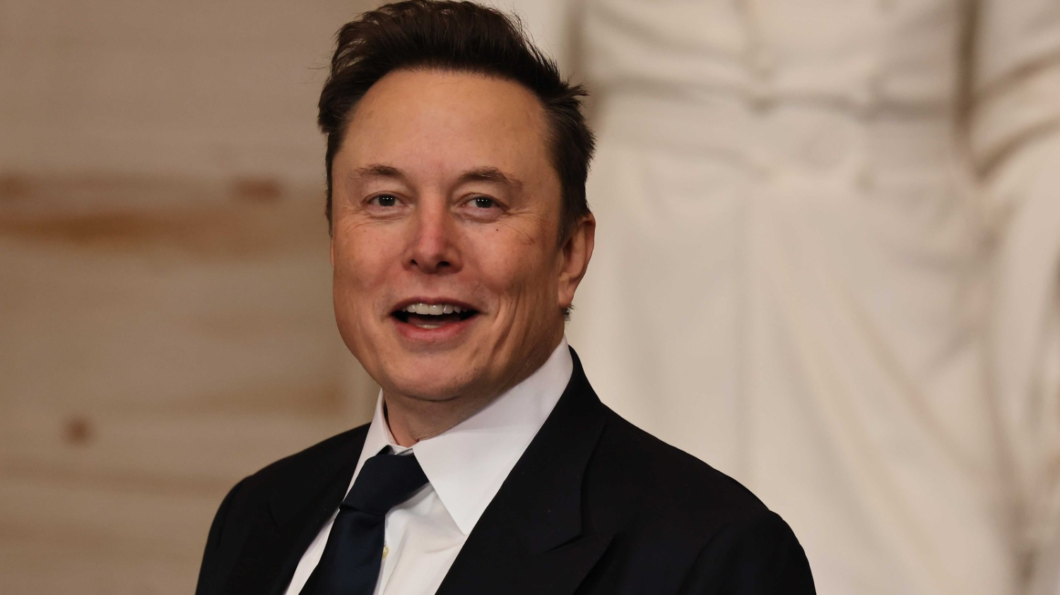 Musk'tan "pişmanım" paylaşımı